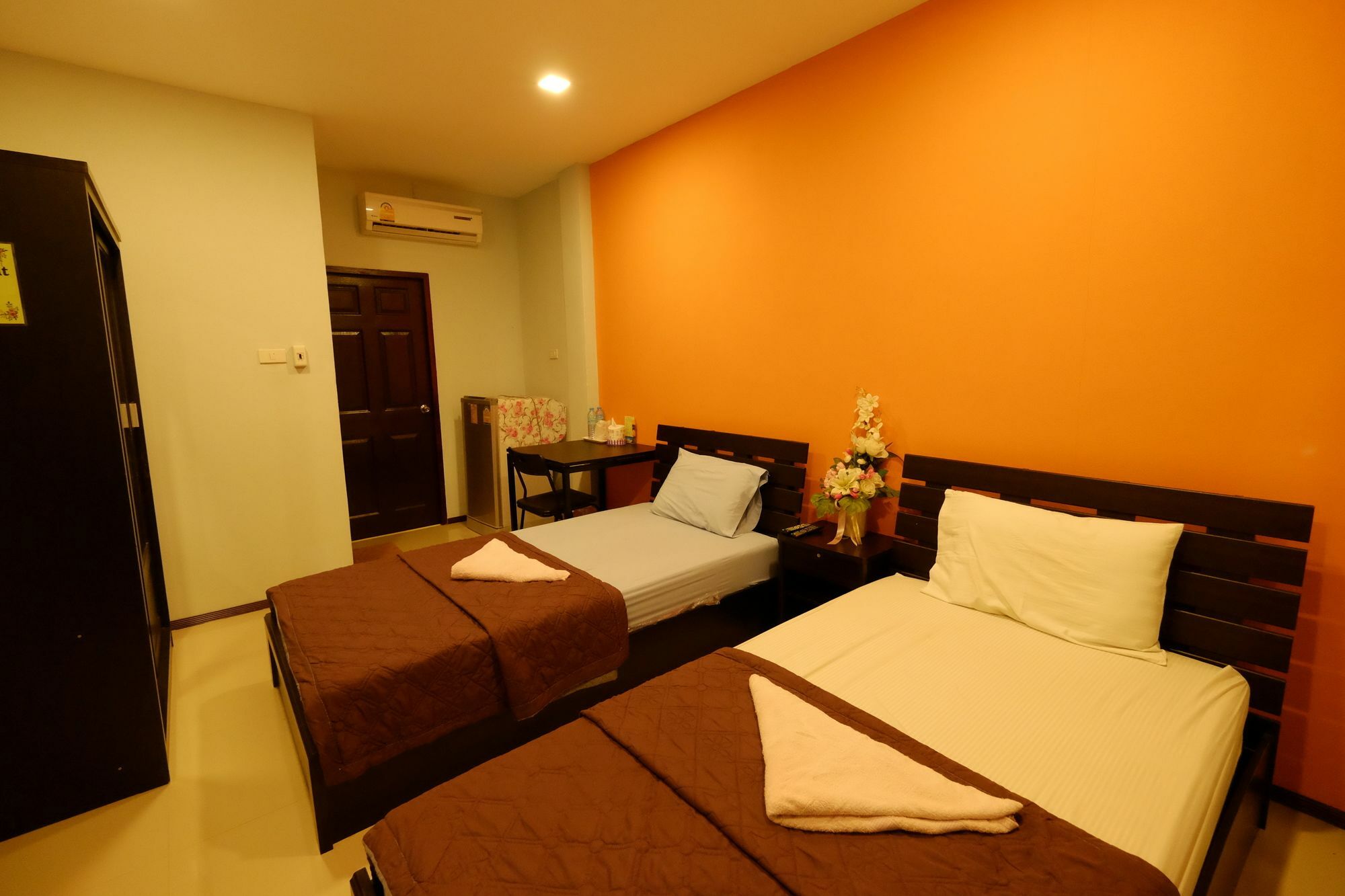 Amornrat Place Nakhon Phanom Bagian luar foto
