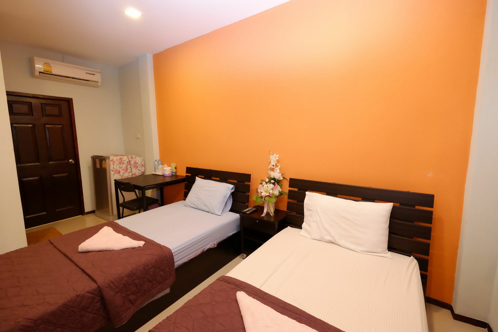 Amornrat Place Nakhon Phanom Bagian luar foto