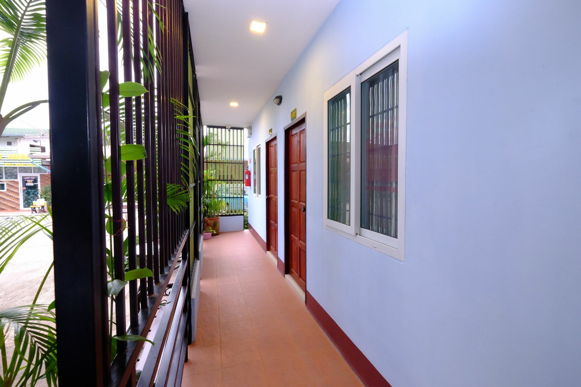 Amornrat Place Nakhon Phanom Bagian luar foto